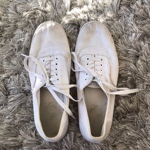 white lace-up vans